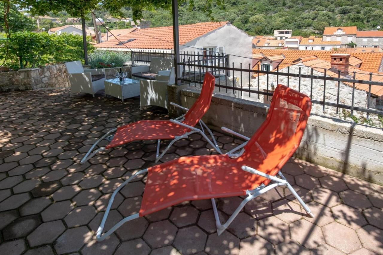 Emily Apartment Sudurad Exterior foto